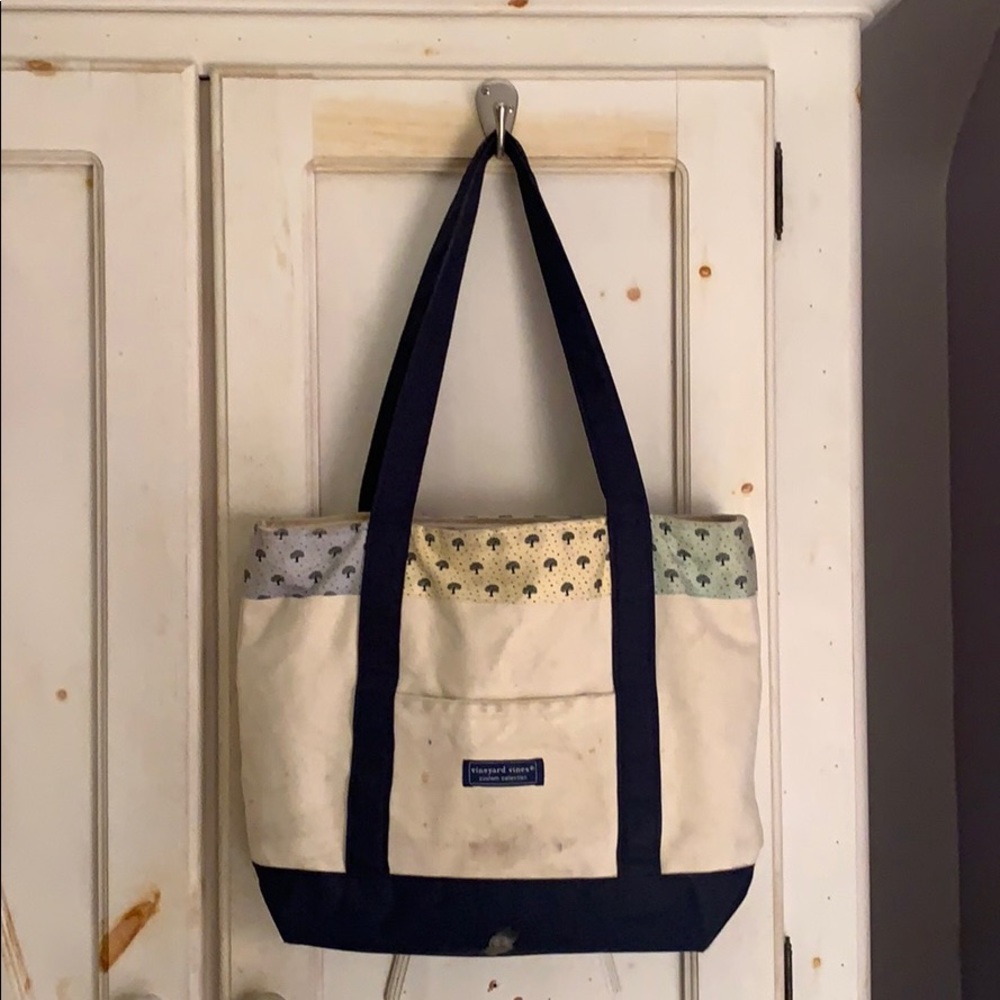Vineyard vines custom tote